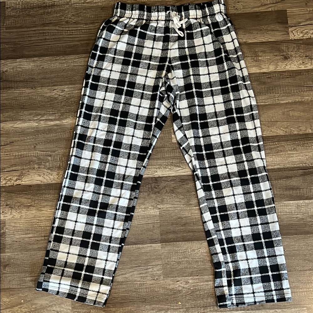 Calvin Klein Black and White Plaid Pajama Pants